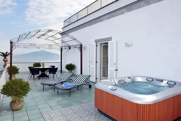 Villa, Sigara İçilebilir