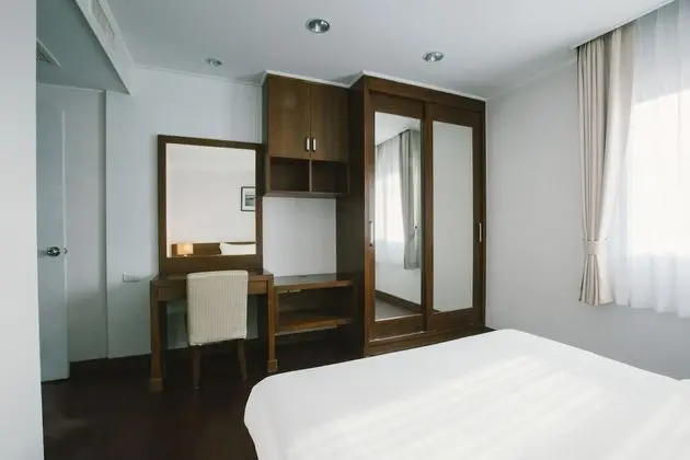2 Bedroom Suite