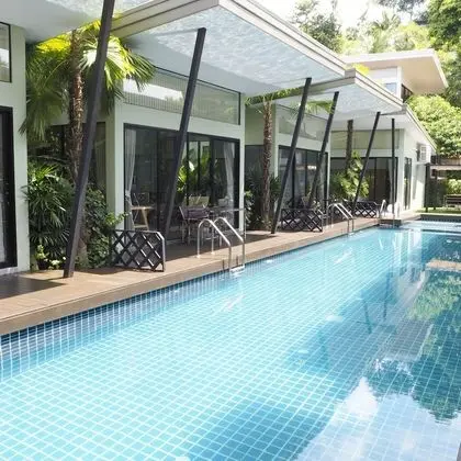 Superior Pool Access