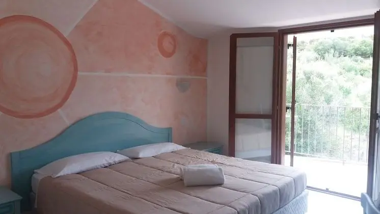 Standard Tek Büyük Yataklı Oda, Balkon, Dağ Manzaralı