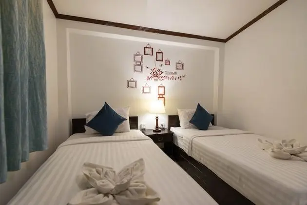 Classic Twin Room