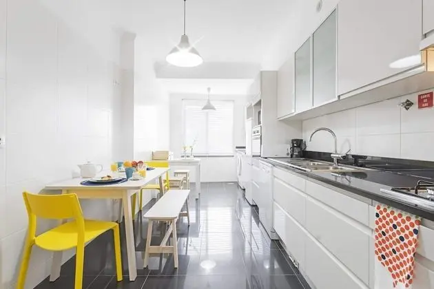 Apart Daire, 3 Yatak Odası, Teras, Havuz Manzaralı