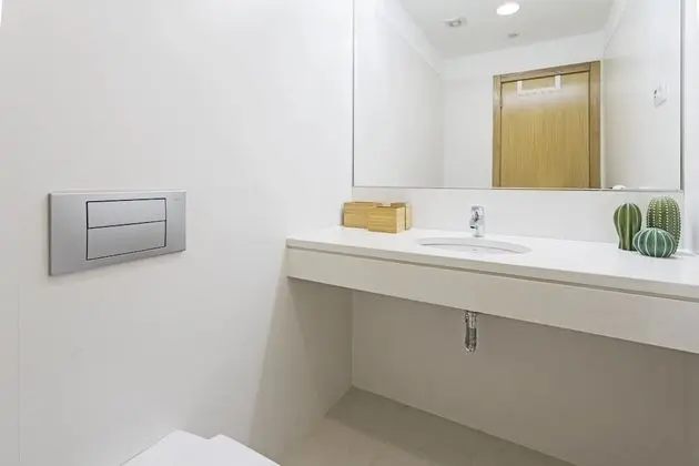 Apart Daire, 3 Yatak Odası, Teras, Havuz Manzaralı