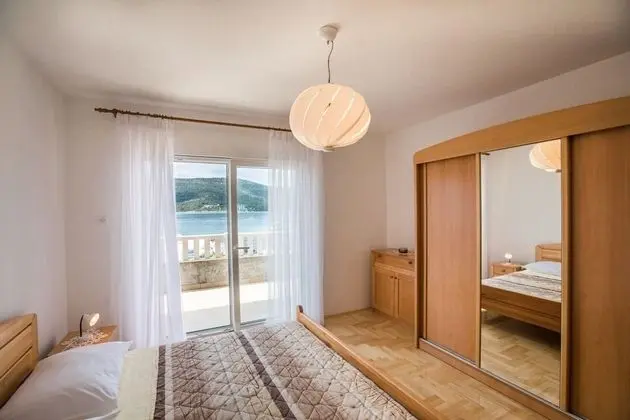 Apart Daire (Jasna - 20m from the sea - A1(4+1))