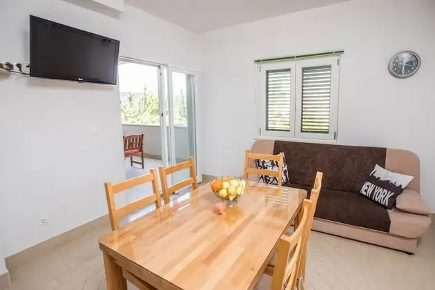 Apart Daire (Jasna - 20m from the sea - A2(4+1))