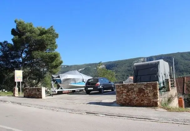 Apart Daire (Jasna - 300 m from sea - A2 Nado (4+1)