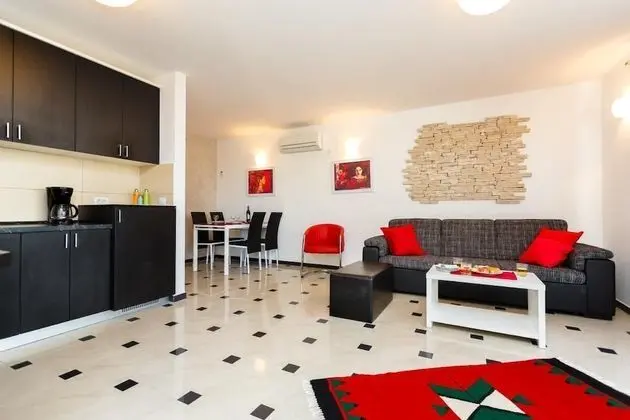Apart Daire (Jasna - A1(4+1))