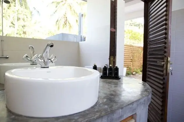 Deluxe Tek Büyük Yataklı Oda, Bahçe Manzaralı