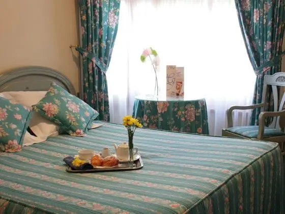 1 Çift Kişilik Veya 2 Tek Kişilik Yatak Capacity 2