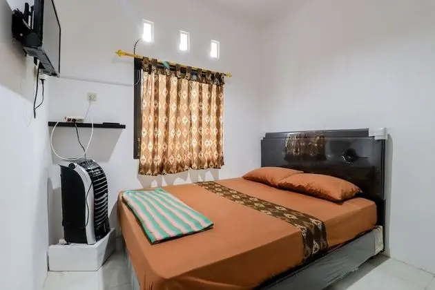Standard Tek Büyük Yataklı Oda