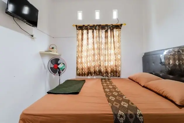 Standard Tek Büyük Yataklı Oda