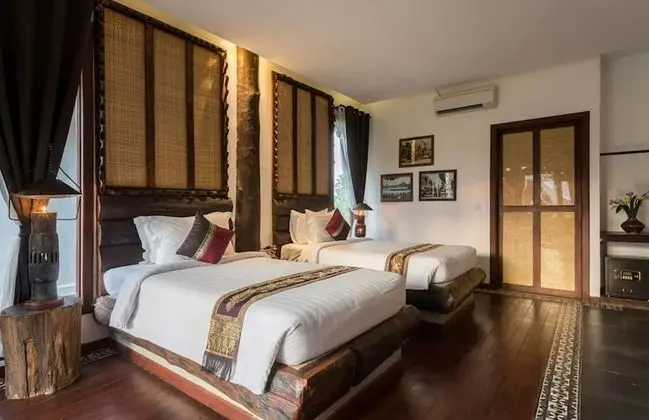 Premier Deluxe Twin Room with Balcony