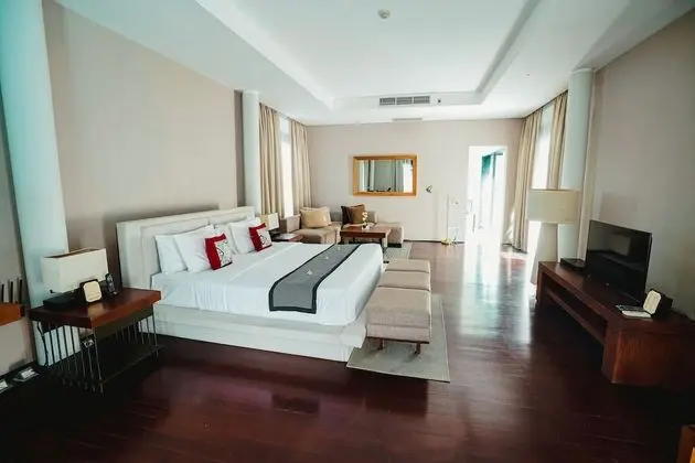 Honeymoon Package at One-Bedroom Pool Villa