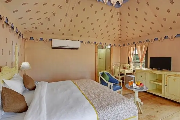 Luxury Tek Büyük Yataklı Oda