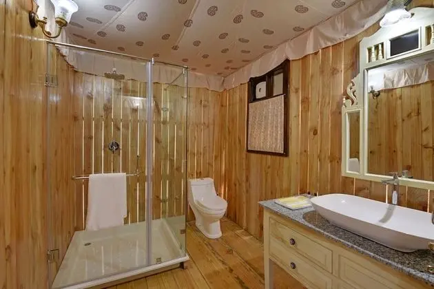 Luxury Tek Büyük Yataklı Oda