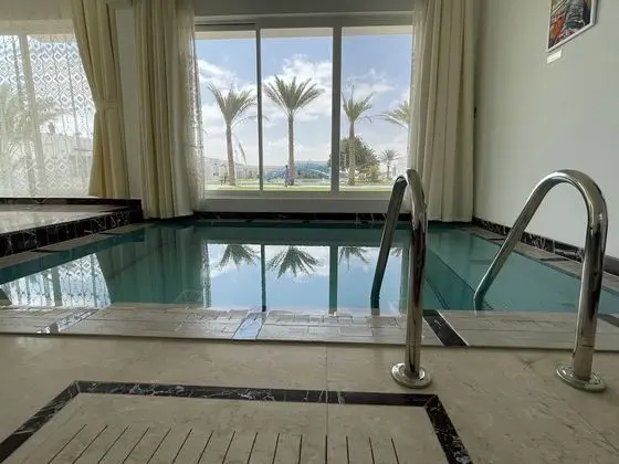 Signature Villa