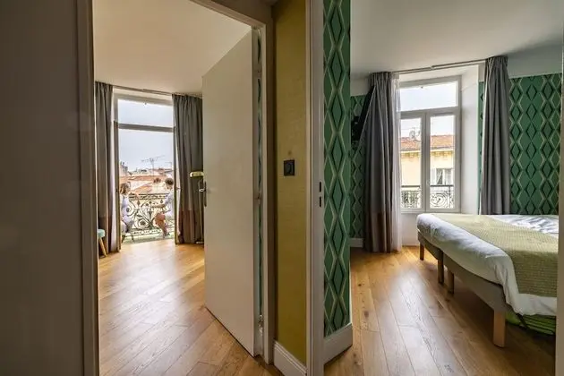 Apart Daire, Balkon