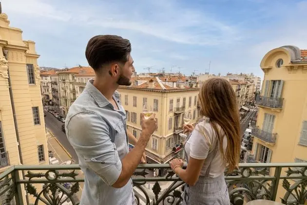 Apart Daire, Balkon