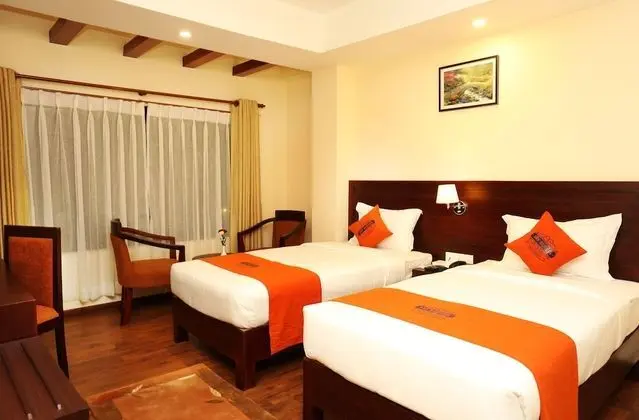 Deluxe Tek Büyük veya İki Ayrı Yataklı Oda