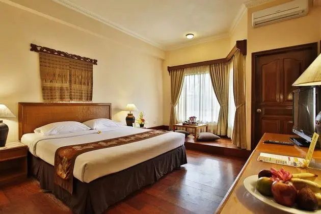 Deluxe Tek Büyük Yataklı Oda, Bahçe Manzaralı