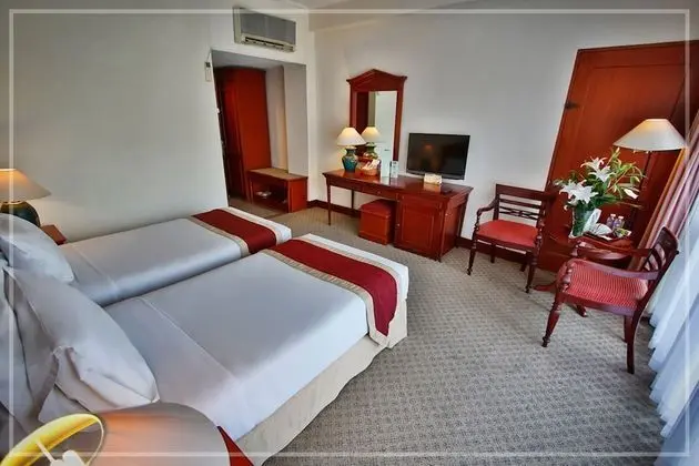 Executive Twin Beds