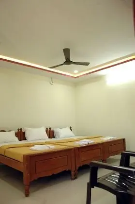 Deluxe Üç Kişilik Oda