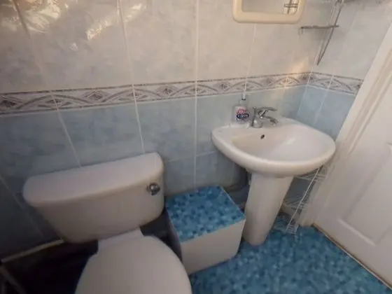 Standard Tek Kişilik Oda, Ortak Banyo (Room 106)