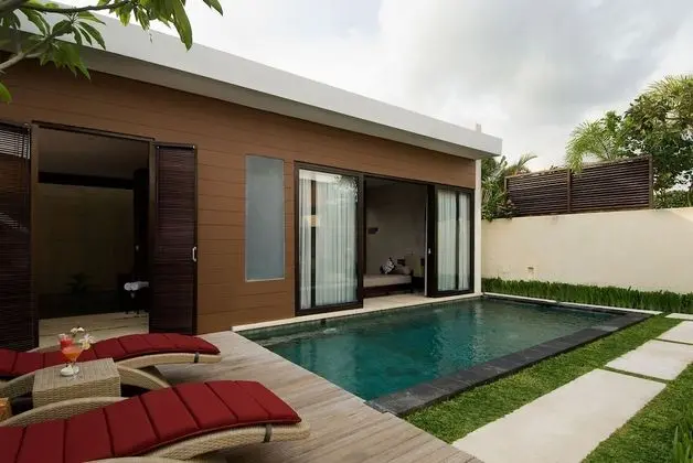 Villa (Deluxe Pool Villa)