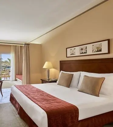 Superior Tek Büyük Yataklı Oda, Bahçe Manzaralı (Jaz Almaza Beach)