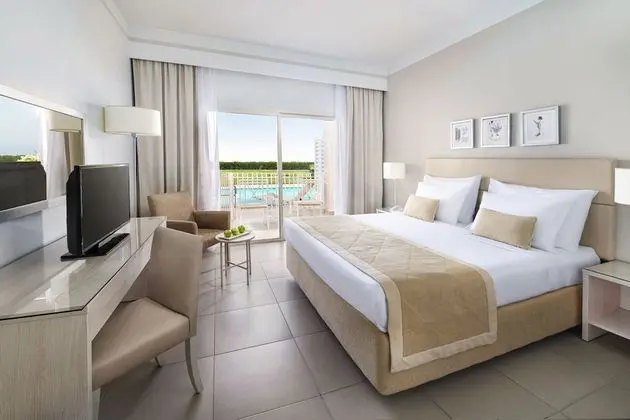 Superior Twin Room, Garden View