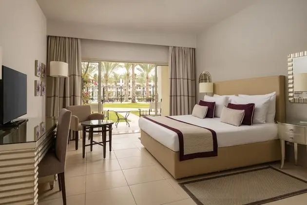Family Oda, Havuz Manzaralı, Zemin Kat (Queen or Twin Bed)