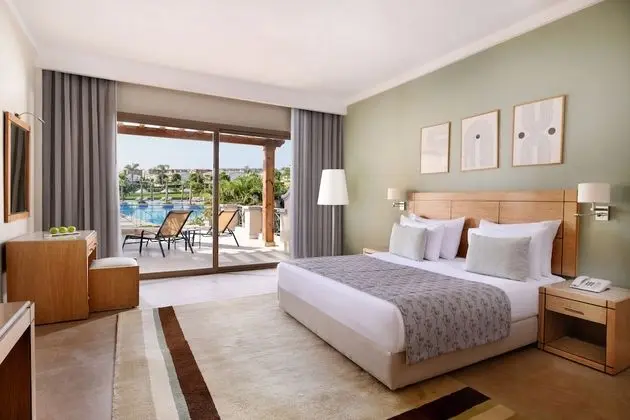 Superior Queen or Twin Room