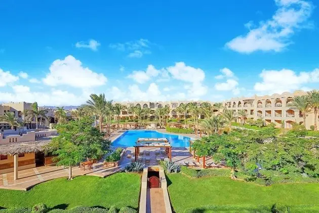 Superior Oda, Bahçe Manzaralı (Queen Bed or Twin beds)