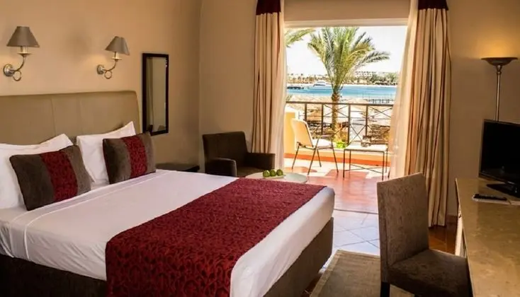 Superior Oda, Bahçe Manzaralı (Queen or Twin Bed)
