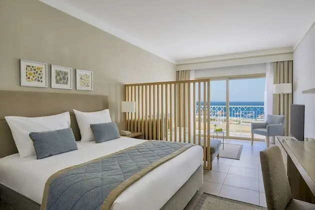 Deluxe Oda, Bahçe Manzaralı (Family, Queen Bed)