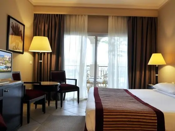 Superior Tek Büyük Yataklı Oda, Bahçe Manzaralı (Queen or Twin Bed, Jaz Mirabel Beach)
