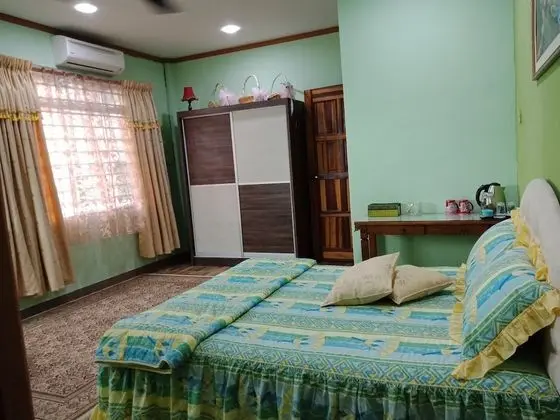Comfort Oda, 1 Büyük (Queen) Boy Yatak