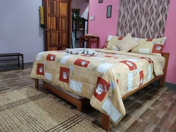Comfort Oda, 1 Büyük (Queen) Boy Yatak (Jaze 3)