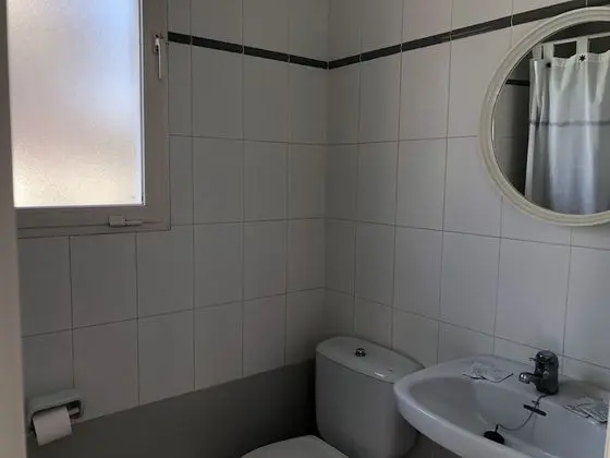 Stüdyo, Havuz Manzaralı