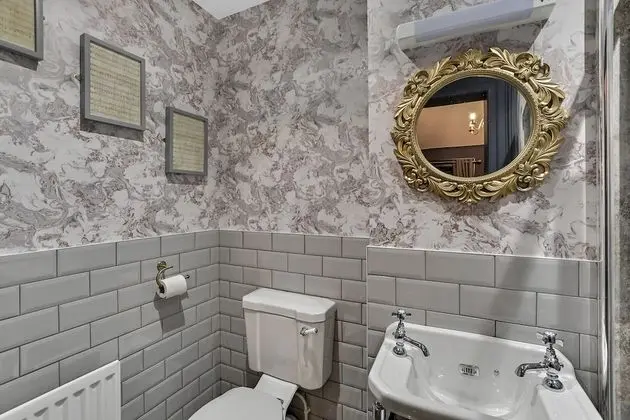 Tek Büyük Yataklı Oda (Ella Fitzgerald)