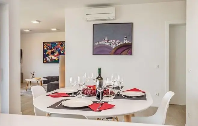 Luxury Apart Daire, 2 Yatak Odası, Deniz Manzaralı, Zemin Kat