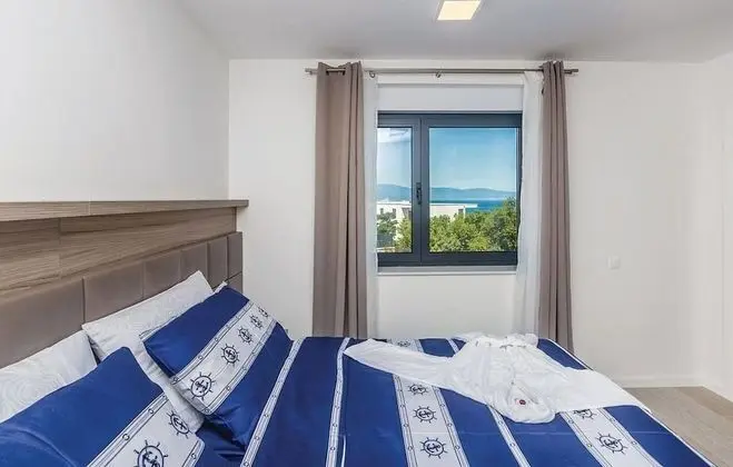Luxury Apart Daire, 2 Yatak Odası, Deniz Manzaralı, Zemin Kat