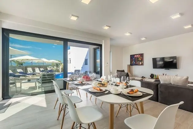 Luxury Villa, 4 Yatak Odası, Kişiye Özel Havuzlu, Deniz Manzaralı