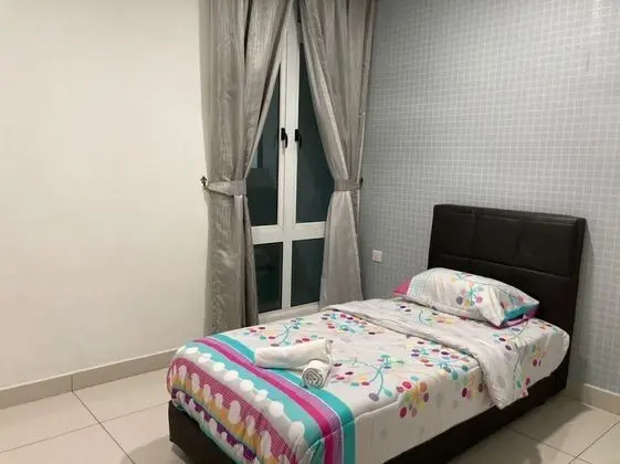Family Apart Daire, 3 Yatak Odası, Küvet, Havuz Manzaralı