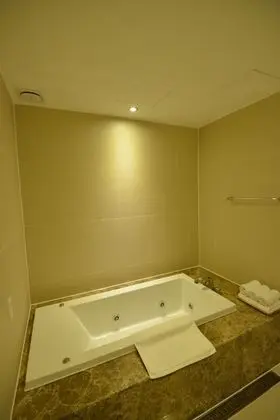High-Deluxe Double Room