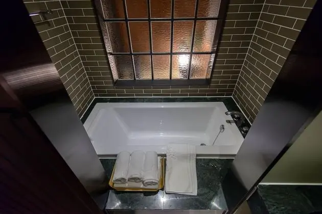 High-Deluxe Double Room