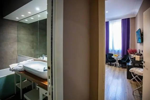 Deluxe Üç Kişilik Oda