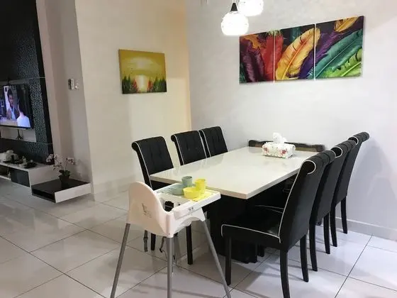 Family Daire, 3 Yatak Odası, Sigara İçilmez, Havuz Manzaralı