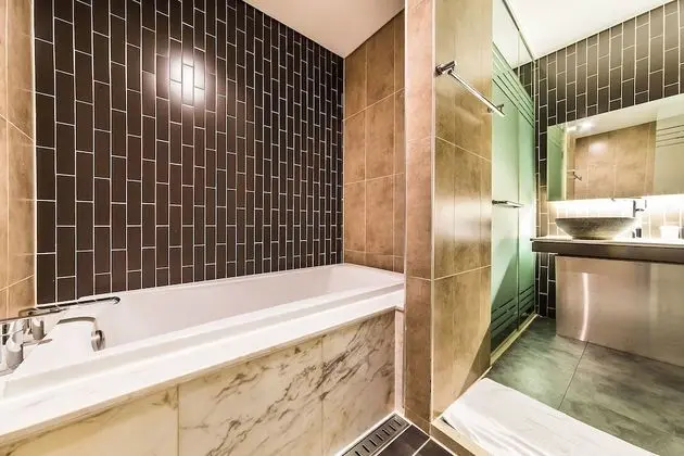 Deluxe Room (Extra fee applies for 2+ consecutive nights stay)
