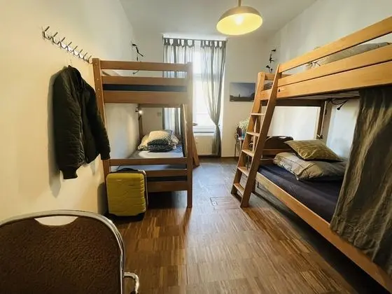 (Individual) Pisces - Male Only Dormitory (Max 4 people)